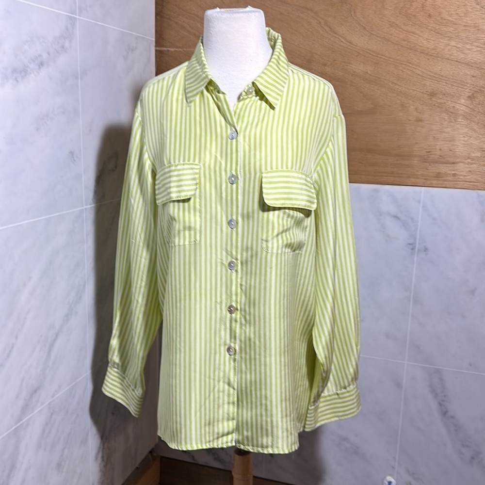 COPY - NWT Melrose Silk Studio 100% Silk Striped Button Down Shirt size PM